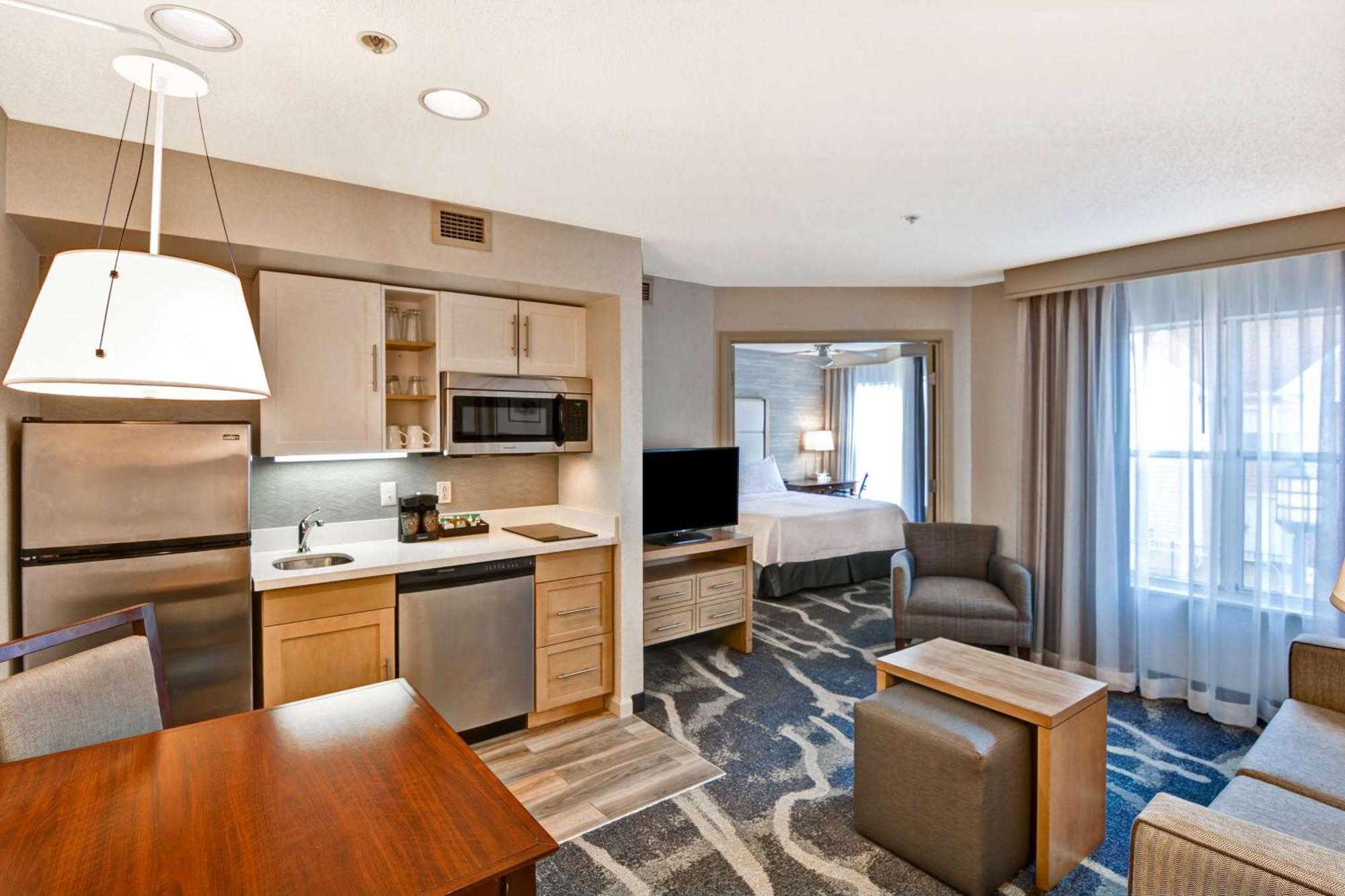 Homewood Suites By Hilton Windsor Locks Hartford Extérieur photo